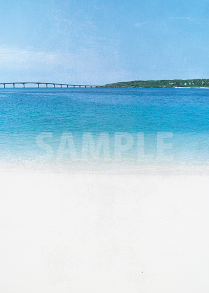 青い海と白浜のA4サイズ背景素材