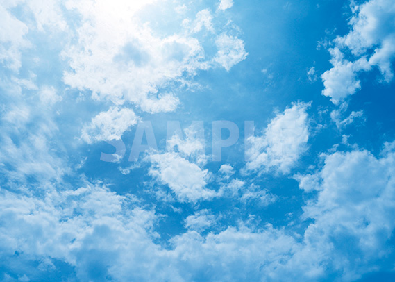 青空と雲のA4サイズ背景素材