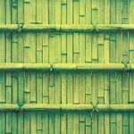 緑色の竹垣のA4サイズ背景素材