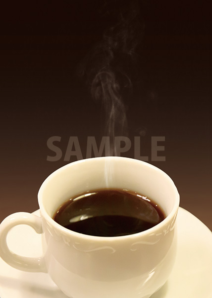 茶色背景の湯気立つコーヒーのA4サイズ背景素材